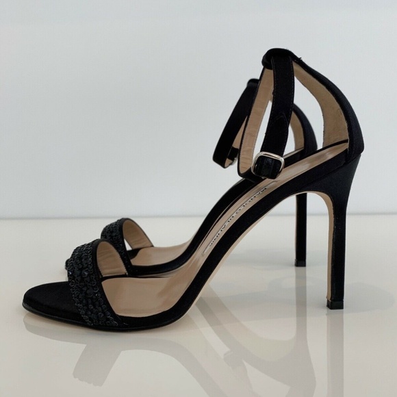 MANOLO BLAHNIK BLACK CRYSTAL SANDALS 7.5 NEW! - Picture 5 of 17